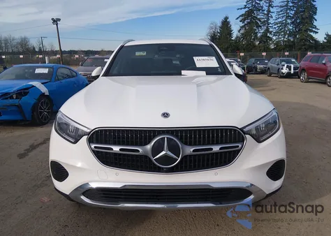2024 Mercedes-Benz Glc 300 4Matic Suv z USA, uszkodzony, nr VIN W1NKM4HBXRF228570